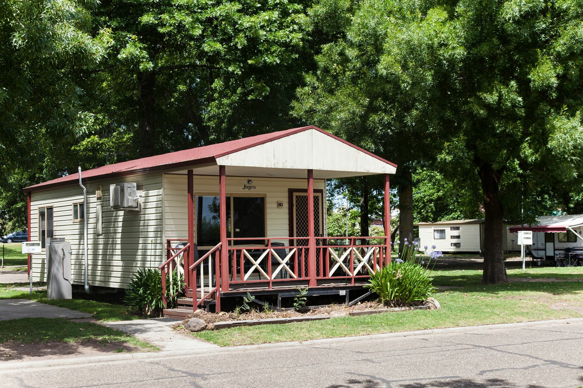Nrma Bairnsdale Riverside Holiday Park Buitenkant foto